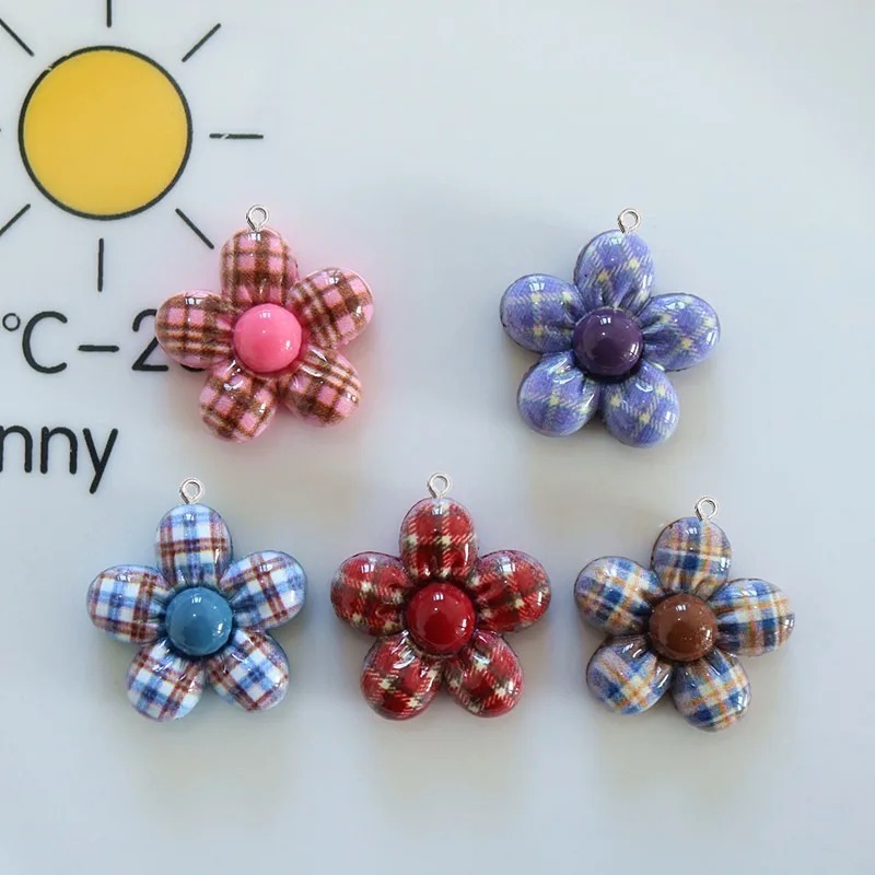 Resin Art Of Flowers - 10Pcs Sweet Flower Planar Resin Pendant